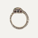 Anillo cobra en oro y plata con diamantes, rubíes y esmeraldas