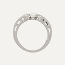 Anillo de oro y diamantes