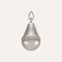 Colgante de oro blanco y diamantes