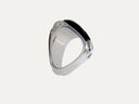 Anillo de oro, diamantes talla brillante y ónix