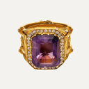 Anillo de aparato del siglo XIX en oro amarillo con amatista y diamantes