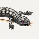 Broche de lagarto con diamantes en oro y plata