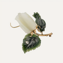 Broche floral de jade, diamantes y oro amarillo