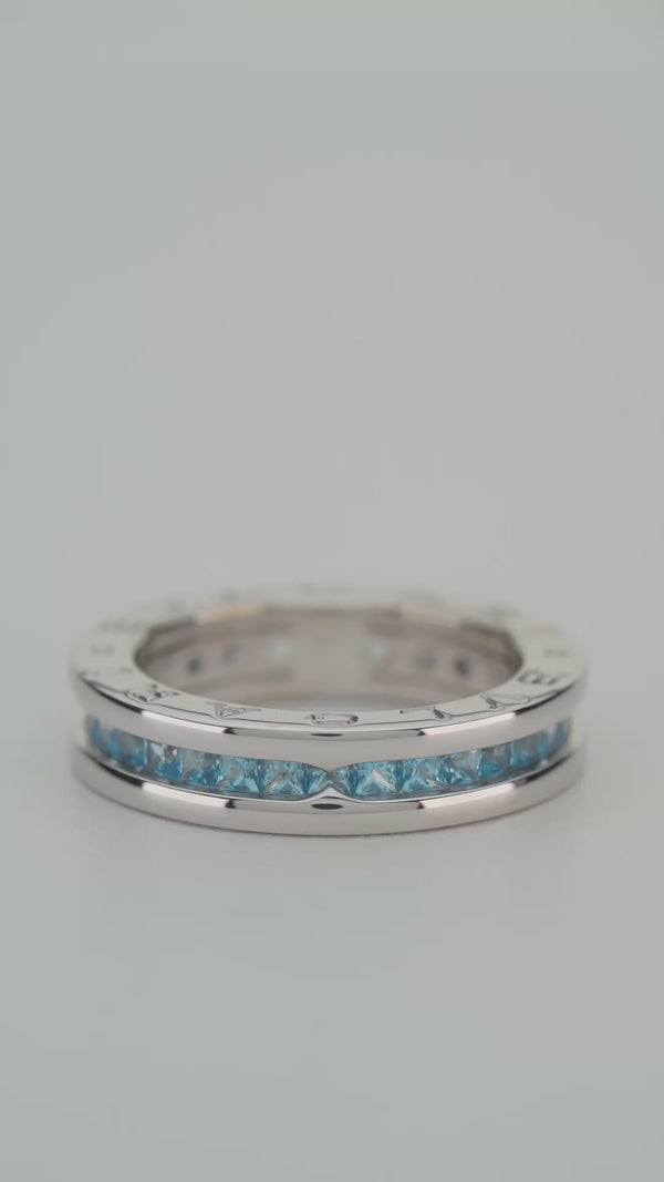 Anel Bulgari B.zero1 com Topázios Azuis em Ouro Branco