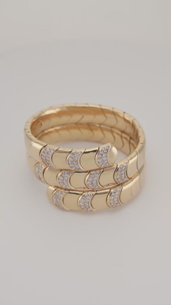 Pulseira em Ouro Amarelo de 18 kt com Diamantes de 2,4 ct