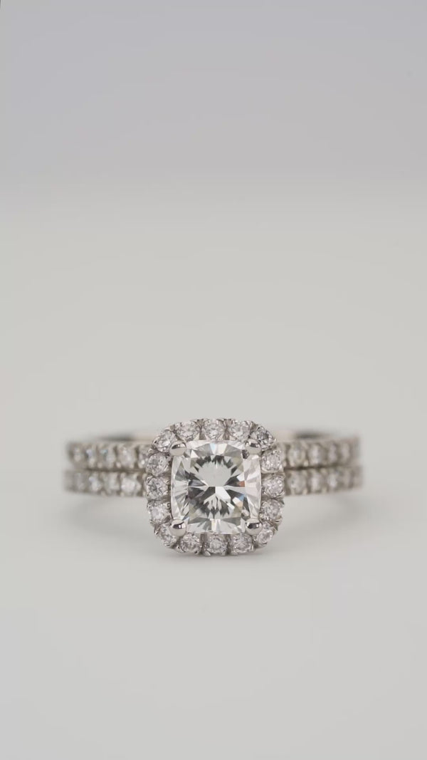 Conjunto de Aneis em Platina com Diamantes com Relatório GIA