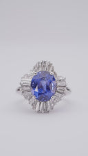 Anel Bailarina com Safira do Ceilão Azul Intenso Certificada de 5,70 ct e Diamantes em Ouro Branco