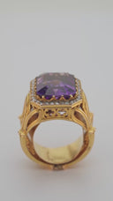 19th-Century Dress Ring in Yellow Gold with Amethyst and Diamonds